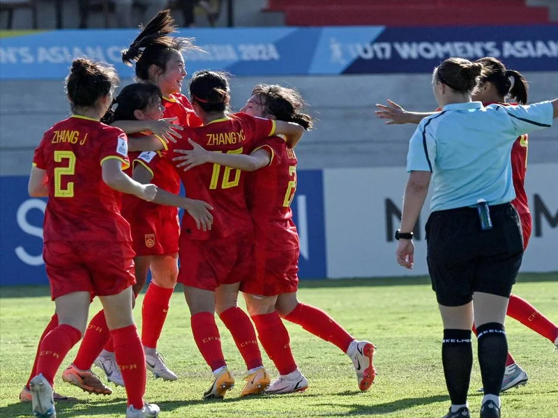 半场-U17中国女足2-0印度女足U17 黄沁怡破门刘雨希传射建功